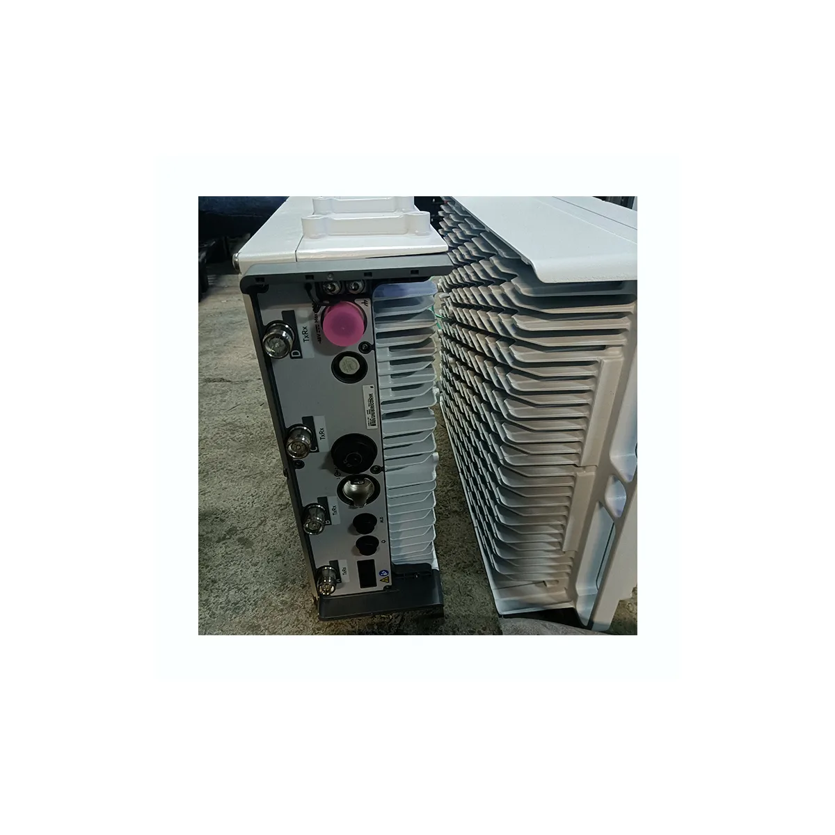 Ericsson Radio4499 Uint KRC161 787/1 Radio 4499 B1 B3 Base Station Equipment