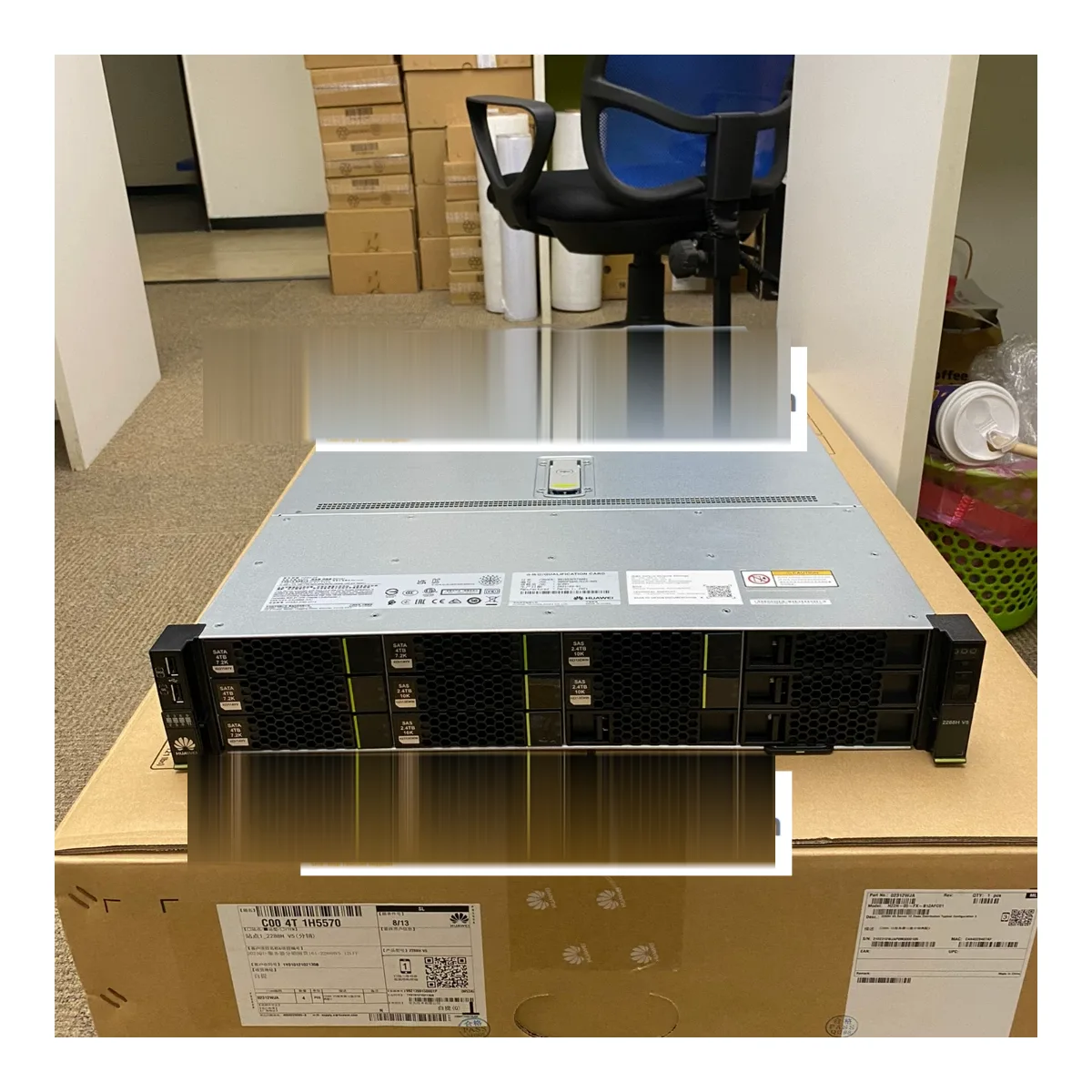 02311XBH H22H-05-S8AEF 2288H V5 8*2.5inch HDD Chassis