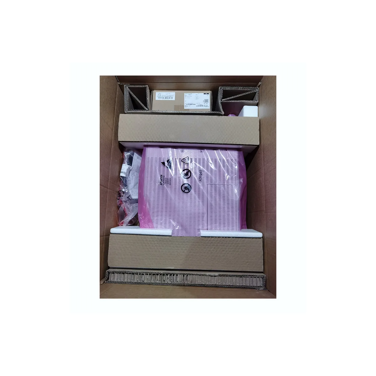 Original Package HUAWEI RRU5258 02312AFL WD5MPRUGHA00 For Multi-Mode 3400MHz~3600MHz Remote Radio Unit For Base Station