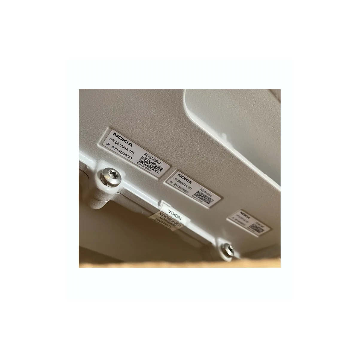 Nokia RRU FZHM 473011A Flexi Multiradio TDD BTS Radios Flexi RF Head 8TX 2600 FZHM 473011A