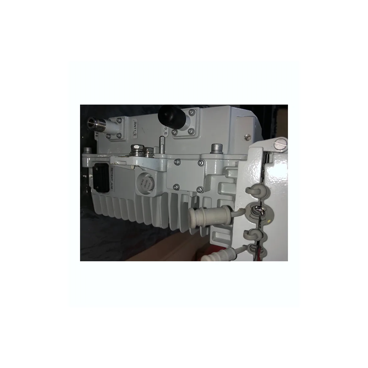 Nokia FZNE-ac RRU 473559A.101 TRRU3182-e 2T2R New And Used In Stock