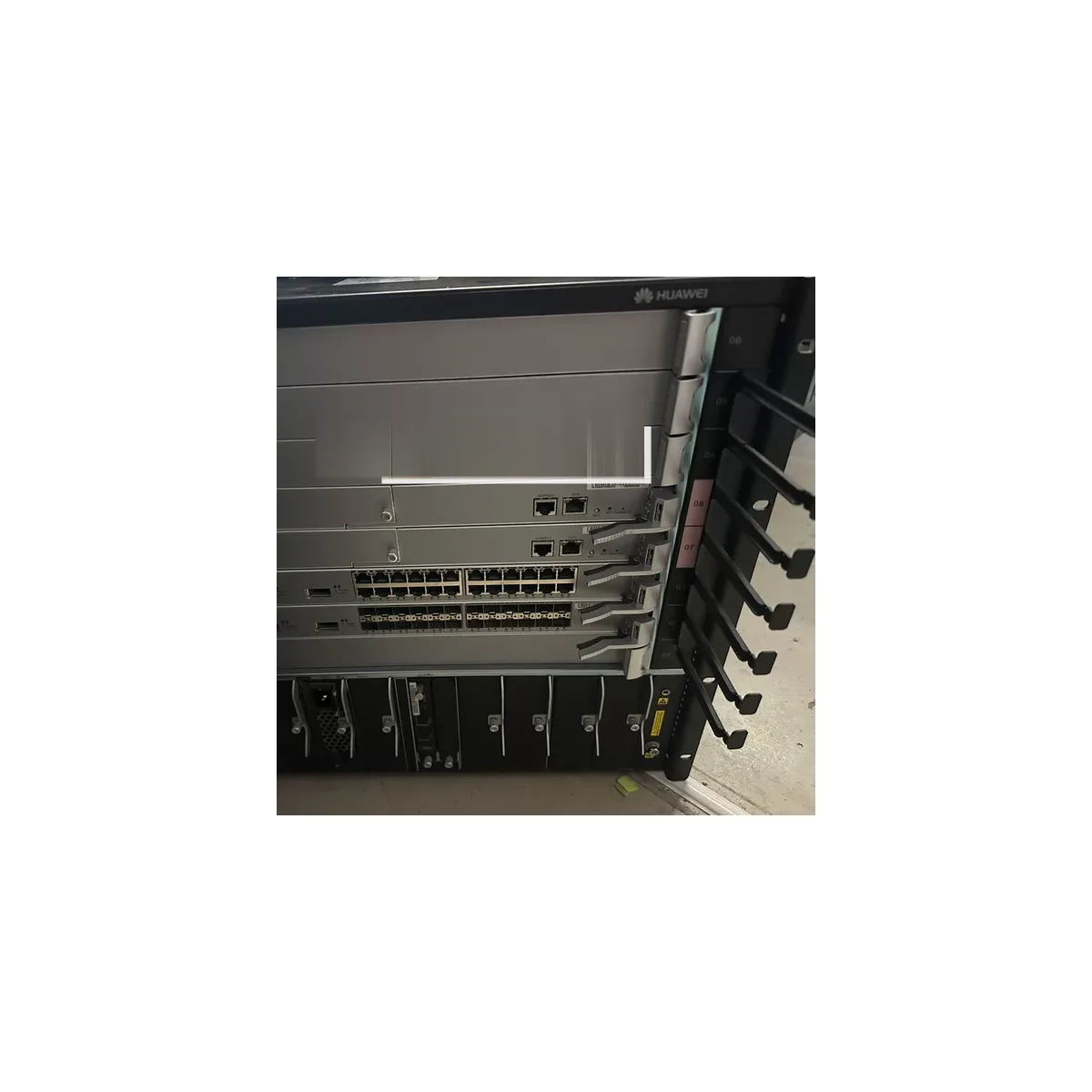EX1BS16708SA0 02355HUN-001 Huawei S16700-8 AC/HVDC Assembly Chassis