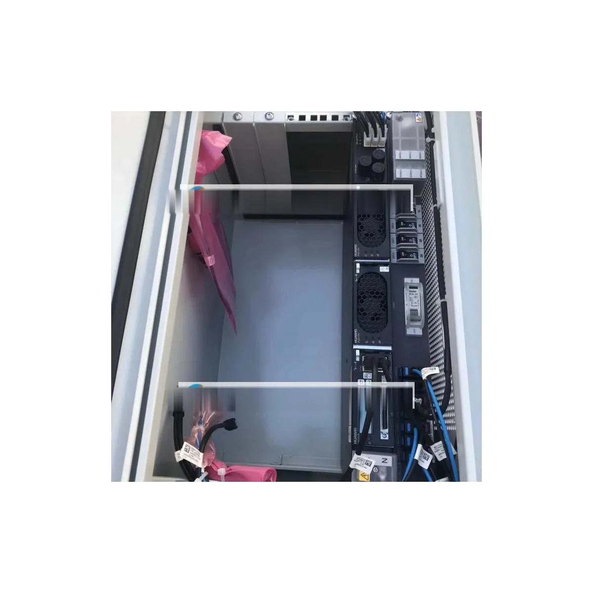 Huawei SmartAX F01S200 Cabinet for MA5608T