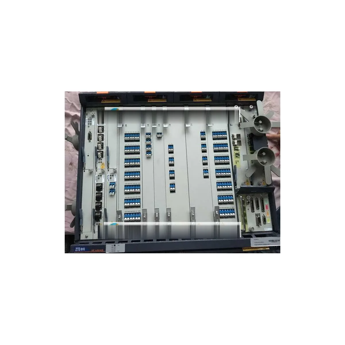 ZTE ZXMP M820