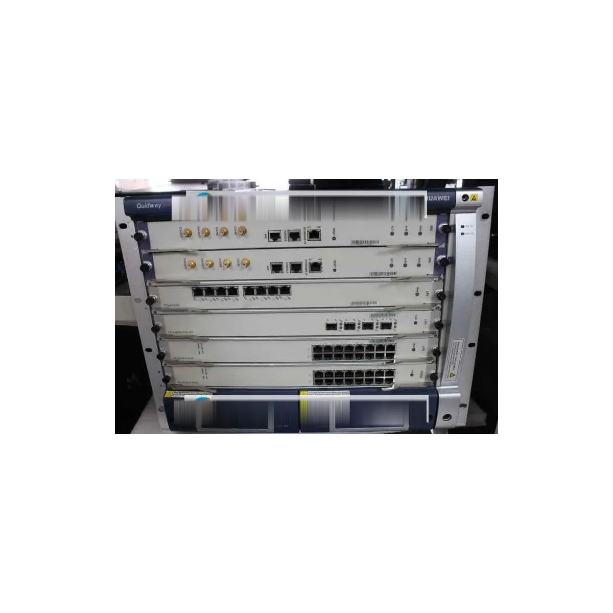 CR5D0LAXFE70 03030TUQ-001 10-Port 10GBase LAN/WAN-SFP+ Flexible Card E